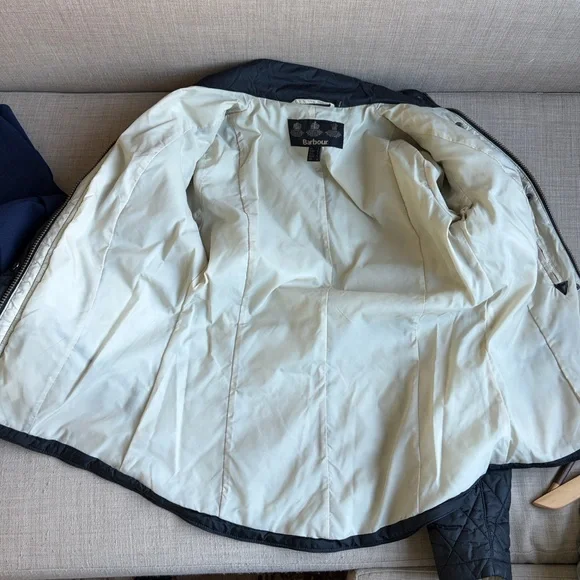 Barbour Women's Flyweight Cavalry Quilted Jacket - Picture 12 of 14